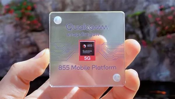 雷军喊话三星Galaxy S10：小米9是骁龙855全球首发的照片 - 1